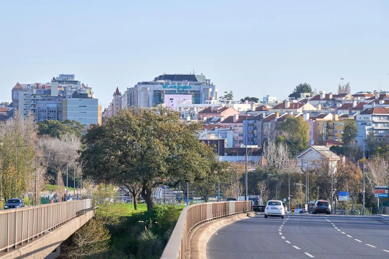 Charming 3Br Apt W/ Patio, By Timecooler Lizbona Portugalia