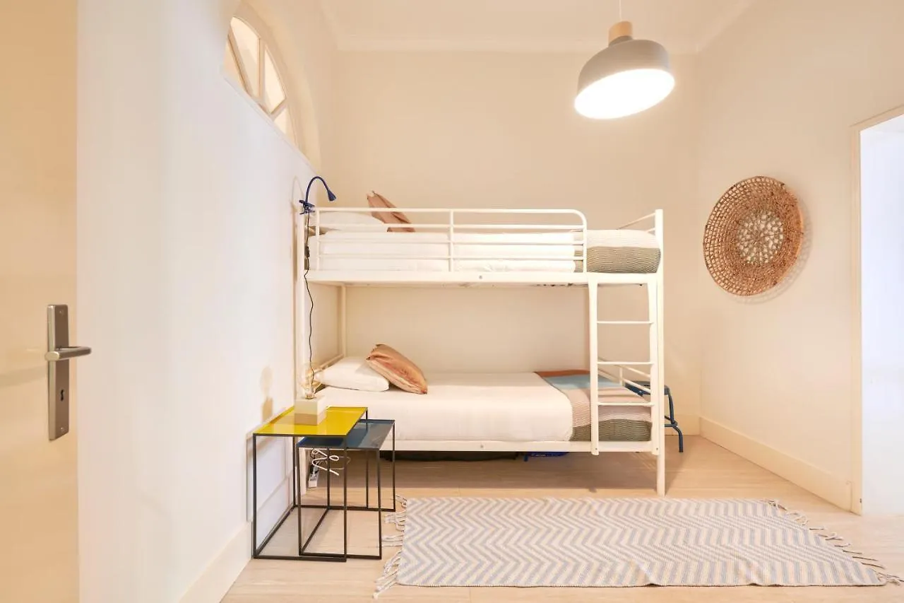 Apartament Charming 3Br Apt W/ Patio, By Timecooler Lizbona